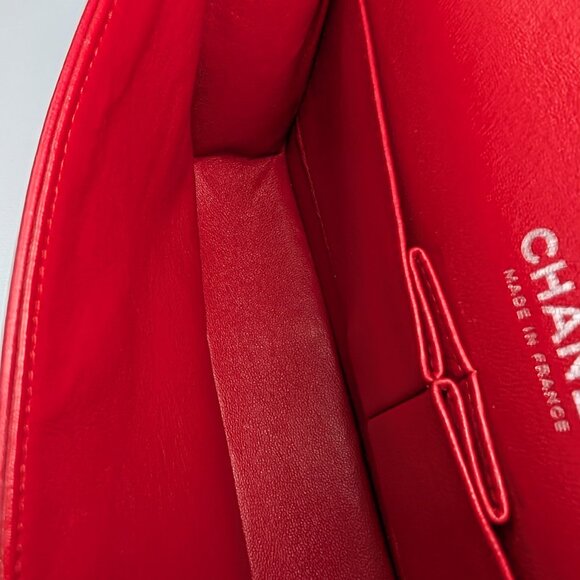 Chanel Rare Red 17b Classic Medium Quilted Lambskin Double Flap Bag - Picture 13 of 16